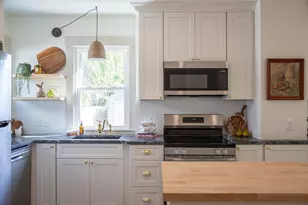 47 Hartford Terrace, Springfield, MA 01118 - Photo 9