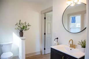 47 Hartford Terrace, Springfield, MA 01118 - Photo 11
