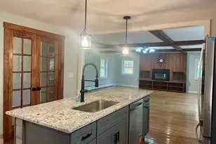 39 Sewall St, Boylston, MA 01505 - Photo 9