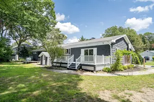 3 Cathy Rd, Burlington, MA 01803 - Photo 3
