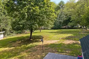 39 Montrose Ave, Wakefield, MA 01880 - Photo 9