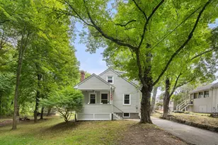 39 Montrose Ave, Wakefield, MA 01880 - Photo 1