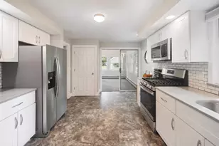 39 Montrose Ave, Wakefield, MA 01880 - Photo 25