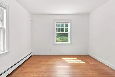 924 Washington St, Franklin, MA 02038 - Photo 15
