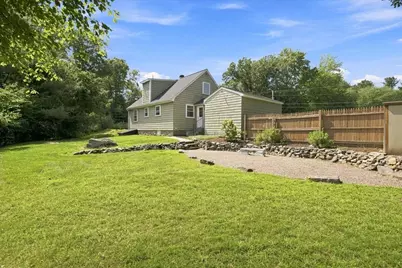 924 Washington St, Franklin, MA 02038 - Photo 35