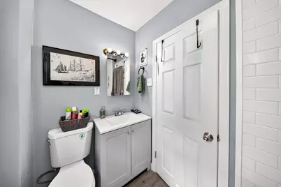 222 Albion St, Fall River, MA 02723 - Photo 15