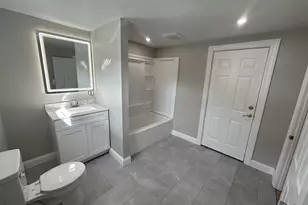 40 Snow St, Fitchburg, MA 01420 - Photo 9