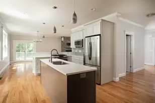 7 Julia Ln, Freetown, MA 02702 - Photo 3