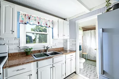 125 Field St, New Bedford, MA 02740 - Photo 11