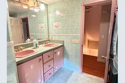 81 Coventry Ln, Longmeadow, MA 01106 - Photo 27