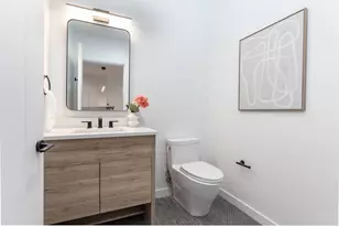 1395 Washington St, Boston, MA 02118 - Photo 9