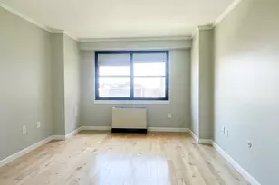 9 Hawthorne Pl, Boston, MA 02114 - Photo 11