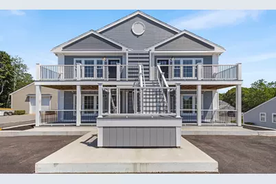 112 West Main #4, Barnstable, MA 02601 - Photo 1