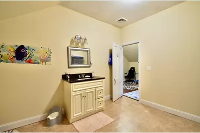 17 Highland St, Spencer, MA 01562 - Photo 19