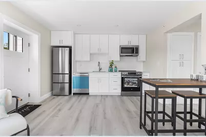 112 West Main #8, Barnstable, MA 02601 - Photo 3