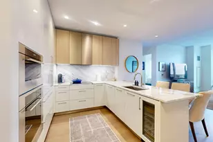 240 Devonshire St, Boston, MA 02110 - Photo 1