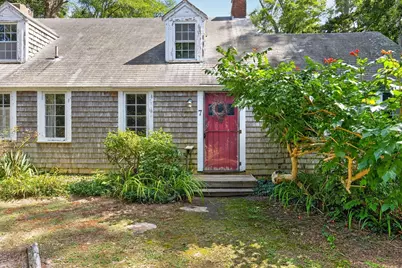 7 Carmen Ln, Orleans, MA 02653 - Photo 3