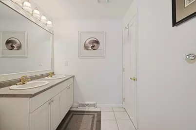 35 Pilgrim Village Rd #602, Taunton, MA 02780 - Photo 23
