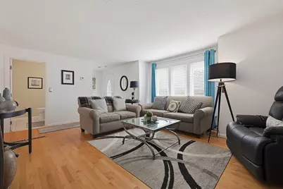 35 Pilgrim Village Rd #602, Taunton, MA 02780 - Photo 5