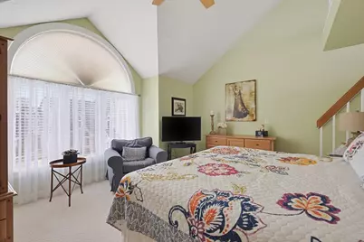 35 Pilgrim Village Rd #602, Taunton, MA 02780 - Photo 17