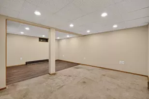 685 Bay St, Taunton, MA 02780 - Photo 23