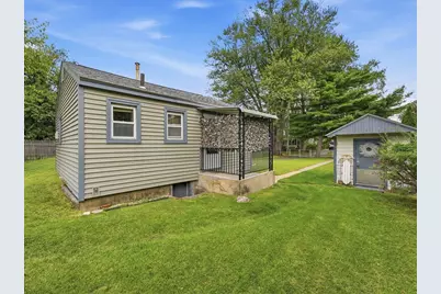 24 Wildermere Street, Chicopee, MA 01020 - Photo 15