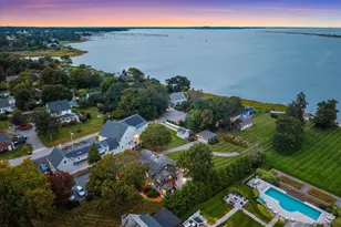 26 Warren Ave, Plymouth, MA 02360 - Photo 7