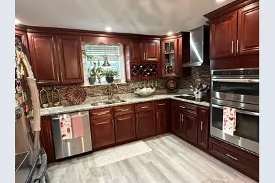 71 Myrtle St, Brockton, MA 02301 - Photo 21