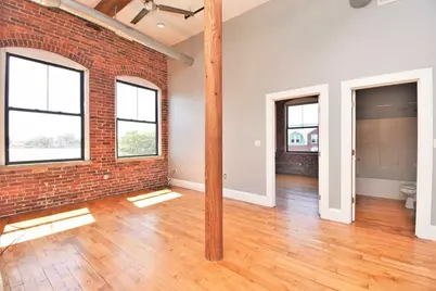 275 Essex St #203, Salem, MA 01970 - Photo 3