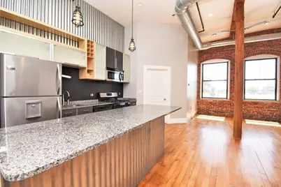 275 Essex St #203, Salem, MA 01970 - Photo 19