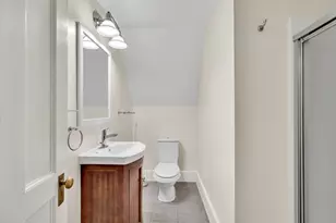 1789 Beacon, Brookline, MA 02445 - Photo 15