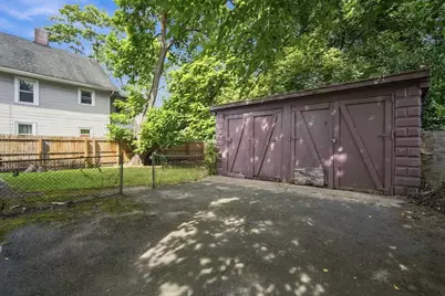 50 Orange St, Springfield, MA 01108 - Photo 5