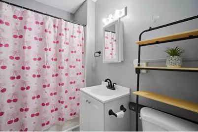50 Orange St, Springfield, MA 01108 - Photo 11