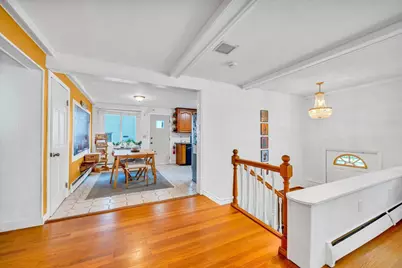 26 Beach St, Malden, MA 02148 - Photo 9