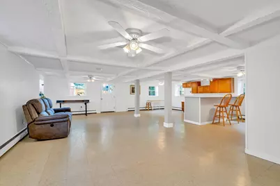 26 Beach St, Malden, MA 02148 - Photo 31