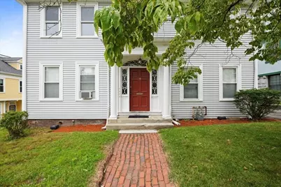 36 Cedar St, Worcester, MA 01609 - Photo 3