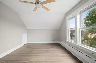 36 Cedar St, Worcester, MA 01609 - Photo 13