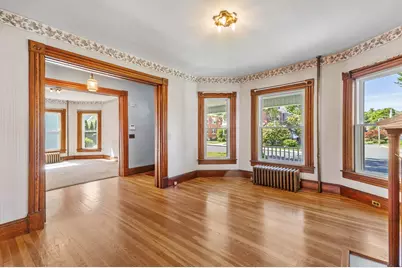 66 Nonotuck St, Holyoke, MA 01040 - Photo 15