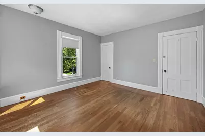 66 Nonotuck St, Holyoke, MA 01040 - Photo 35