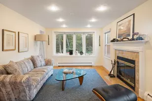 29 Pinecliff Rd, Boston, MA 02132 - Photo 7