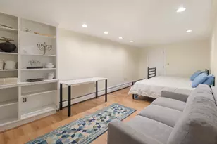 29 Pinecliff Rd, Boston, MA 02132 - Photo 25