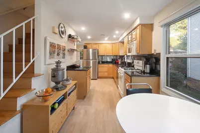 29 Pinecliff Road #29, Boston, MA 02132 - Photo 15