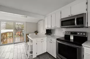 45 Lafayette St, Marblehead, MA 01945 - Photo 13