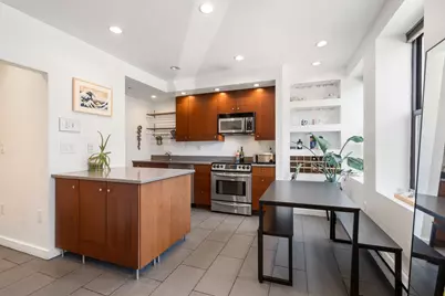 7 Cypress Rd #702, Boston, MA 02135 - Photo 5
