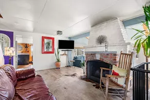 1 Barker St, Newburyport, MA 01950 - Photo 11