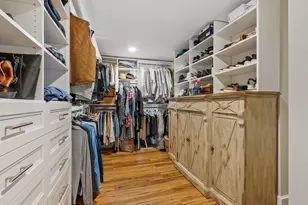 1705 Northampton St, Holyoke, MA 01040 - Photo 17