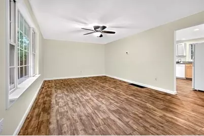85 Steeple Chase Cir #3, Attleboro, MA 02703 - Photo 3
