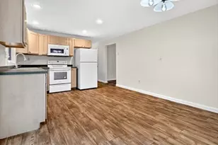 85 Steeple Chase Cir, Attleboro, MA 02703 - Photo 9