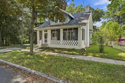 46 Rush St, Springfield, MA 01109 - Photo 1