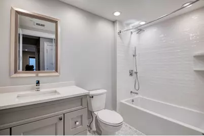 377 West First #6, Boston, MA 02127 - Photo 11
